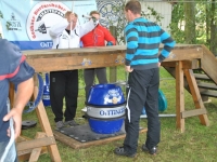 bierfassheben_kirmes_2014_045